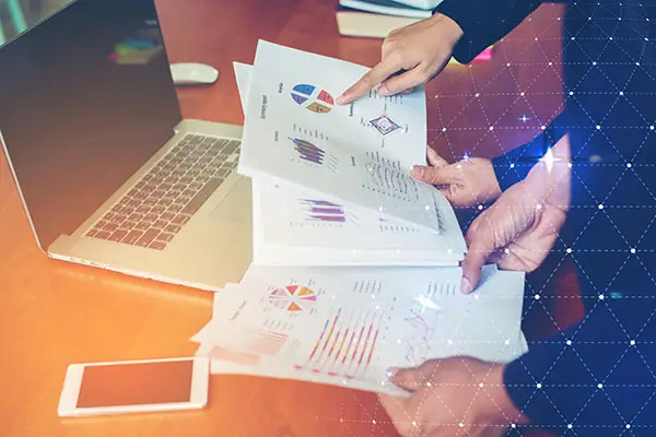 学校什么电脑好卖